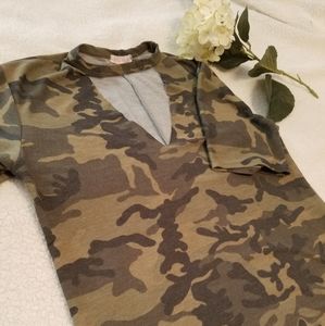 A'gaci camo tee